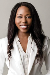 Leslie O. Mba headshot