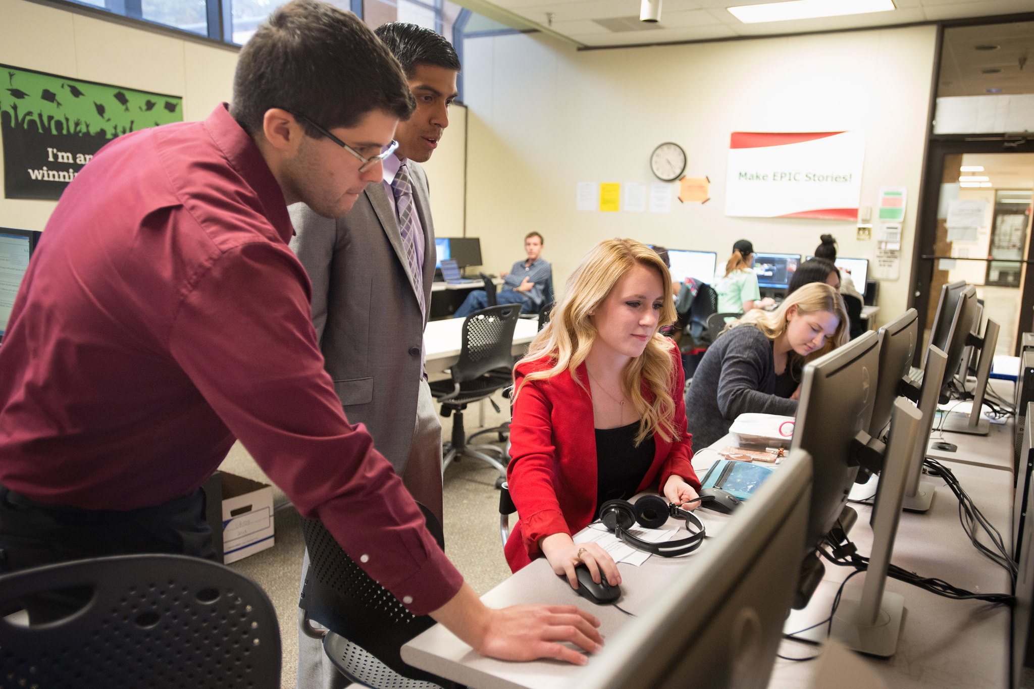 students working in a computer lab